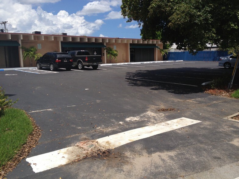 More Photos Of 3400 Powerline Rd, Fort Lauderdale Coworking Space
