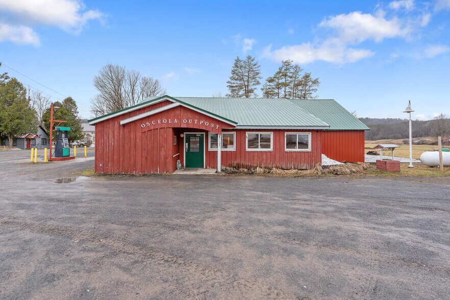 More Photos Of 2107 N Osceola Rd, Camden Service Station For Sale