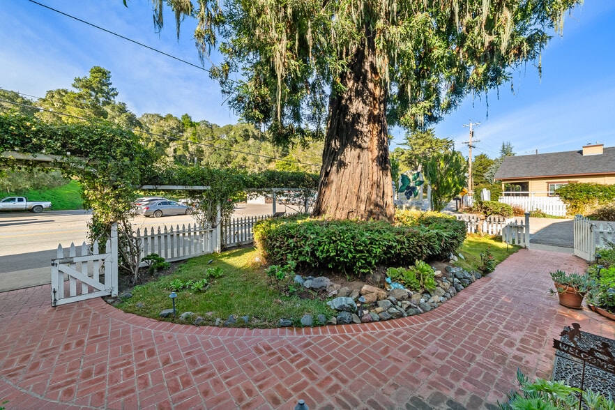 More Photos Of 2476 Main St, Cambria Hospitality For Sale