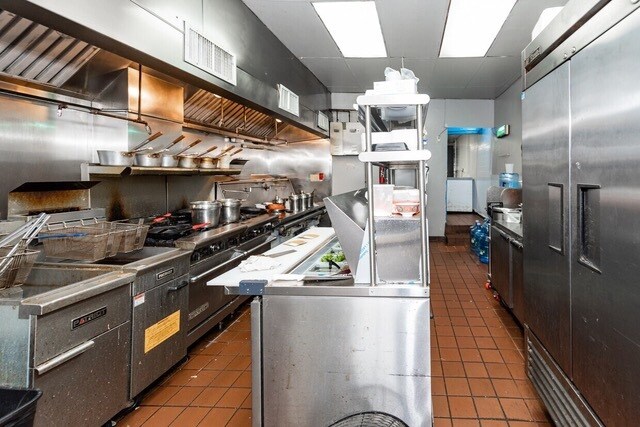 More Photos Of 250 E Girard Ave, Philadelphia Apartments For Sale