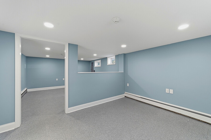 More Photos Of 333 Spotswood Englishtown Rd, Monroe Township Medical For Sale