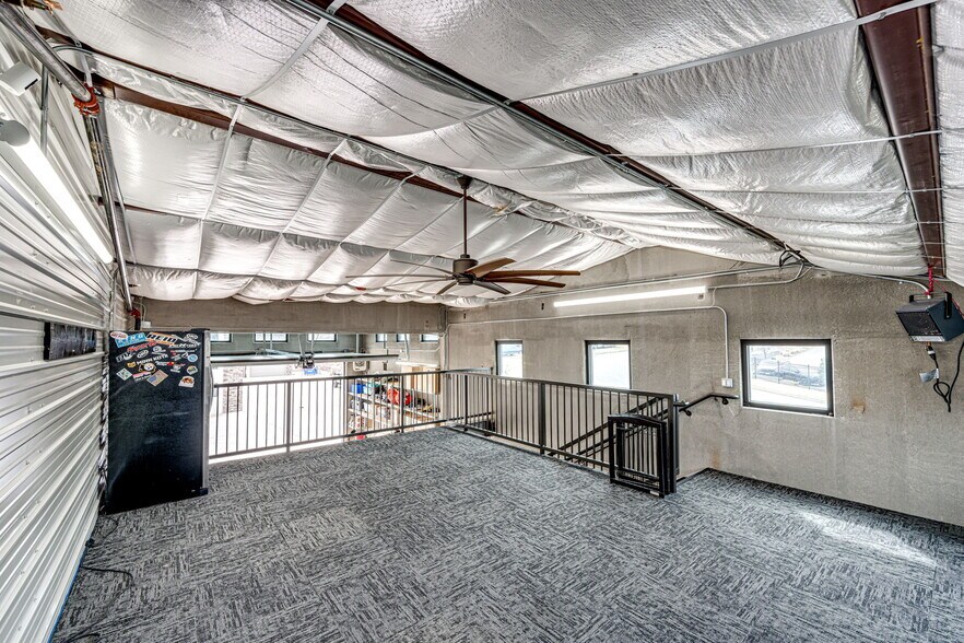 More Photos Of 8052-8072 S Grant Way, Littleton Warehouse For Sale