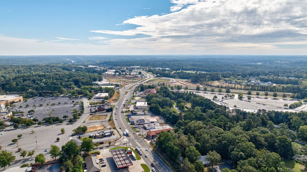 More Photos Of 328 Commerce Blvd, Bogart Warehouse For Sale