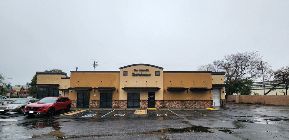 Primary Photo Of 1146 E Monte Vista Ave, Vacaville General Retail For Sale