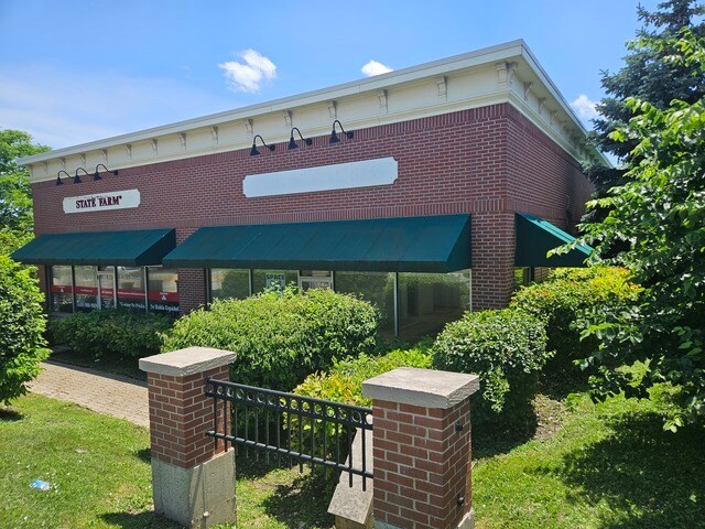 Primary Photo Of 108 1st St, Bloomingdale Office For Lease