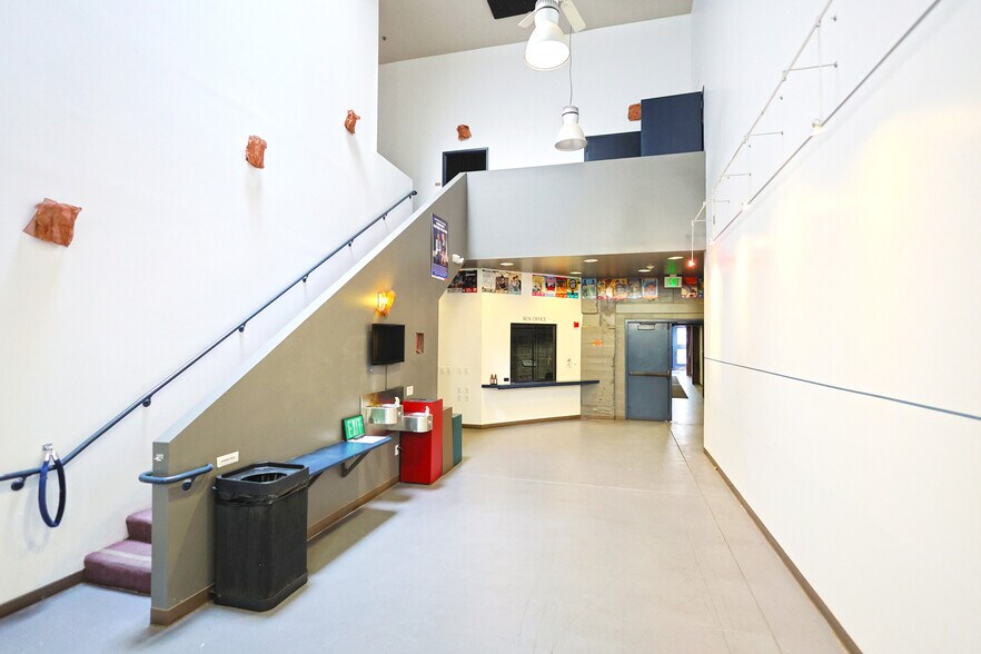 More Photos Of 2087 Addison St, Berkeley Unknown For Lease