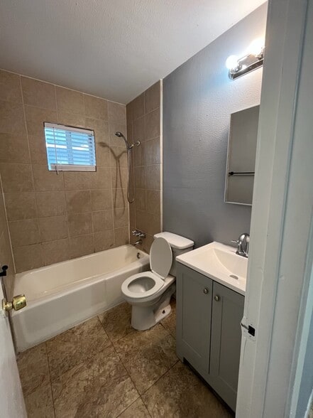 More Photos Of , Houston Multifamily For Sale