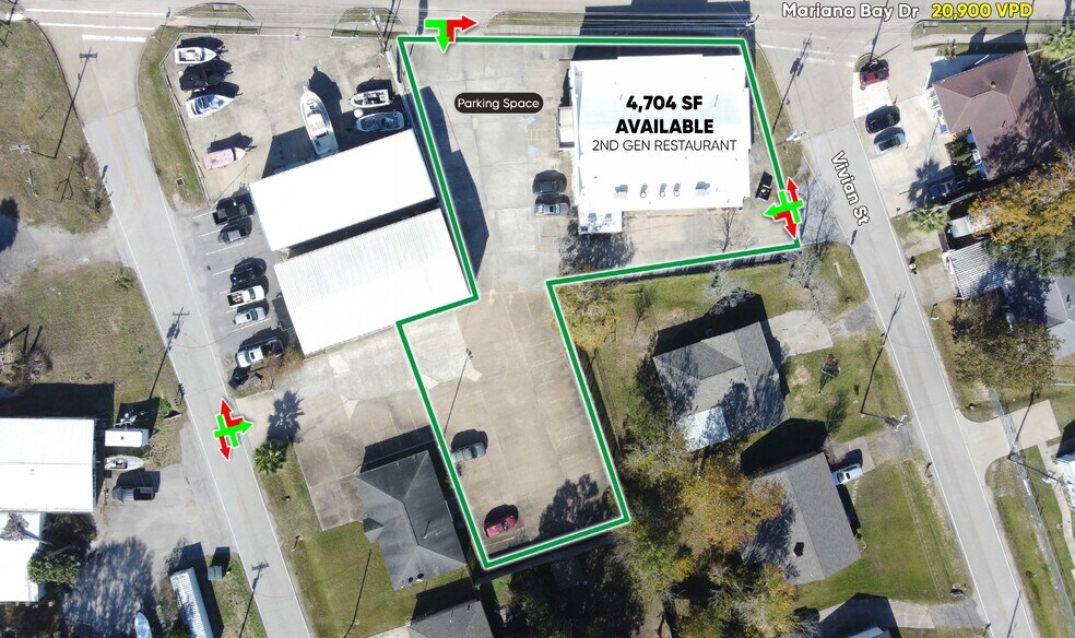 More Photos Of 1127 Marina Bay Dr, Kemah Restaurant For Sale