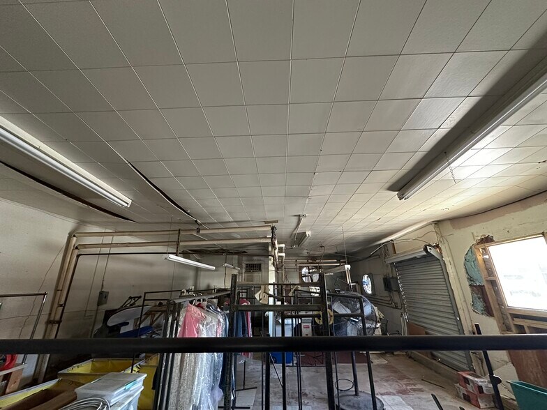 More Photos Of 190 S Commerce St, Frankston Restaurant For Sale