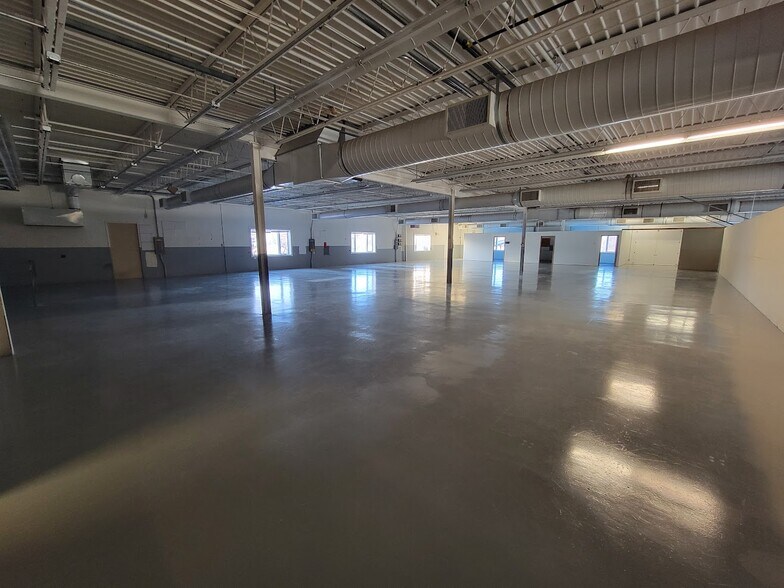 More Photos Of 904 2nd St, Winona Manufacturing For Lease