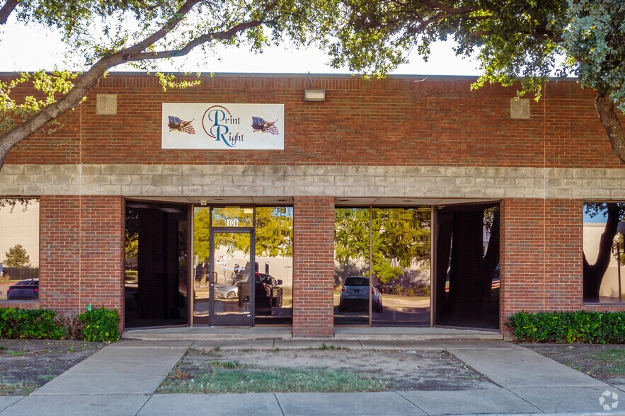 More Photos Of 8 Prestige Cir, Allen Light Manufacturing For Lease