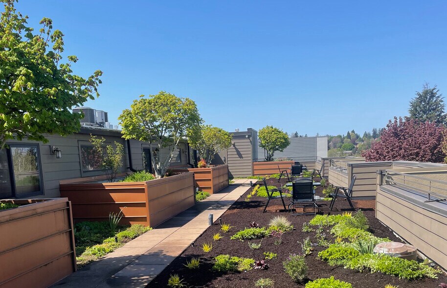 More Photos Of 287 NE 3rd St, Gresham Apartments For Sale