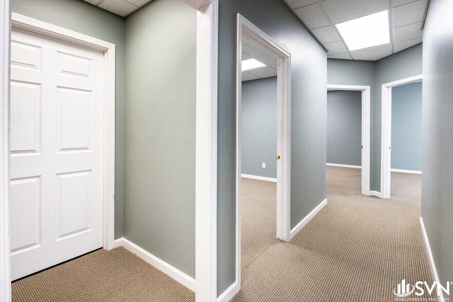 More Photos Of 1031 Wellington Way, Lexington Medical For Sale