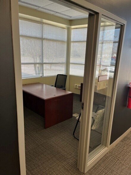 More Photos Of 1451 Thomas Langston Rd, Winterville Coworking Space