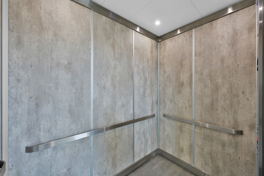 More Photos Of 23923 Gosling Rd, Spring Unknown For Lease