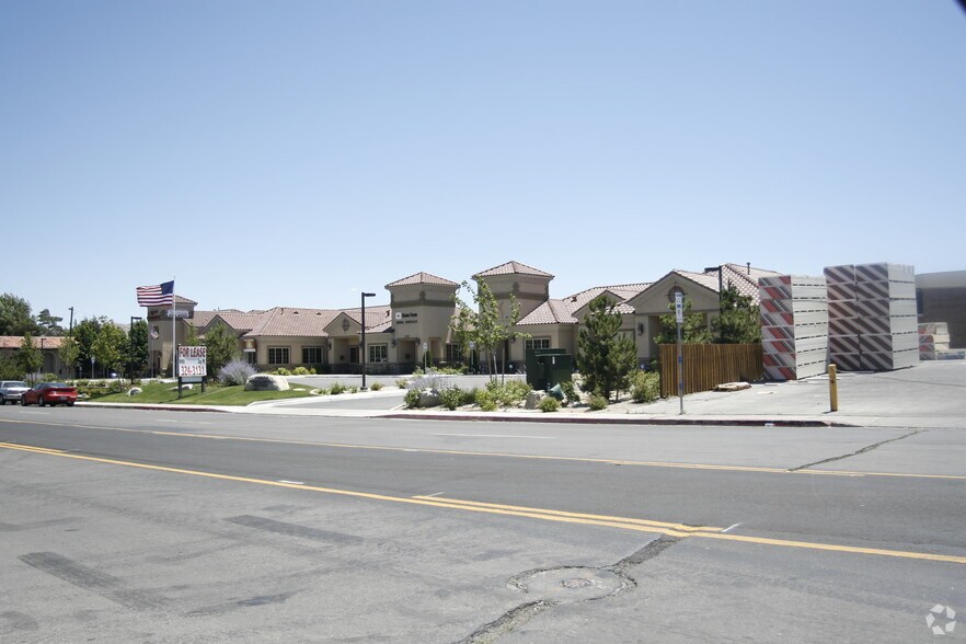 More Photos Of 2440 Vassar St, Reno Office For Lease