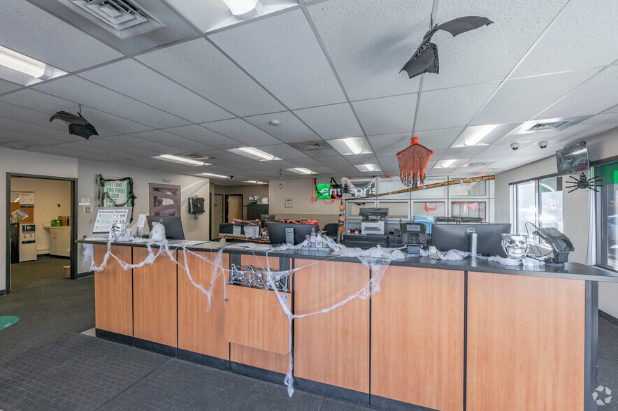 More Photos Of , Danbury General Retail For Sale