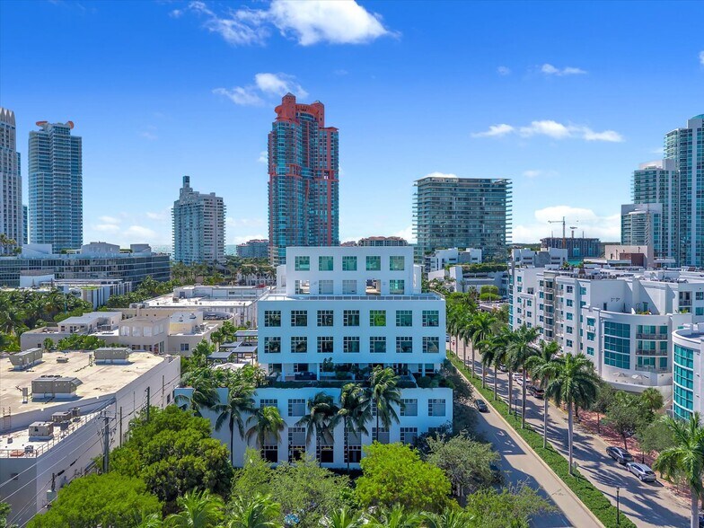 More Photos Of 119 Washington Ave, Miami Beach Office For Lease