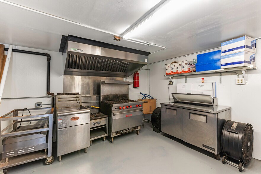 More Photos Of 400 Main st, Ouray Restaurant For Lease