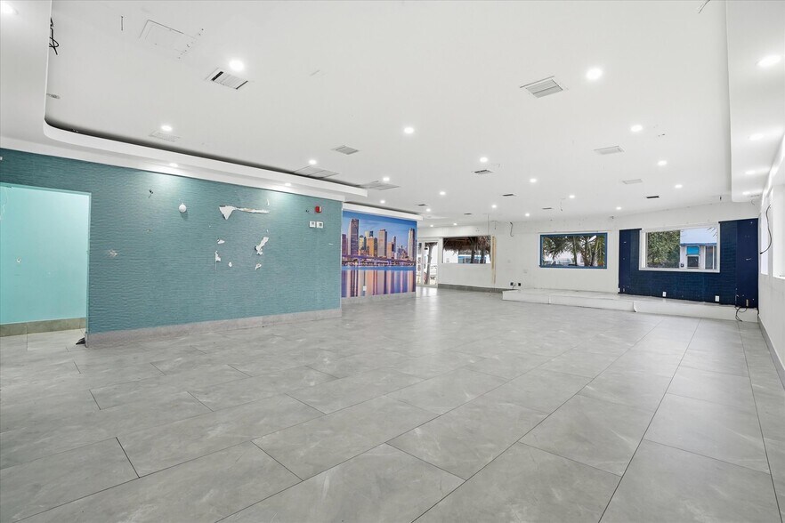 More Photos Of 45 NW 22nd Ave, Miami Restaurant For Sale