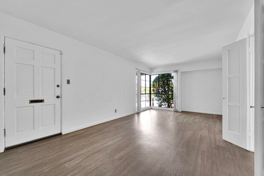 More Photos Of 2556-2664 1/2 W 5th St, Los Angeles Apartments For Sale