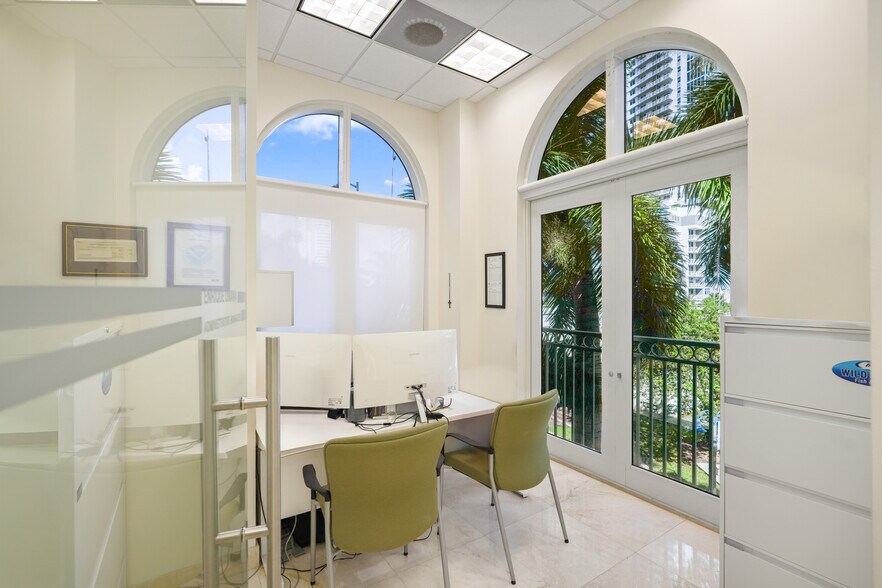 More Photos Of 511 SE 5th Ave, Fort Lauderdale Apartments For Sale