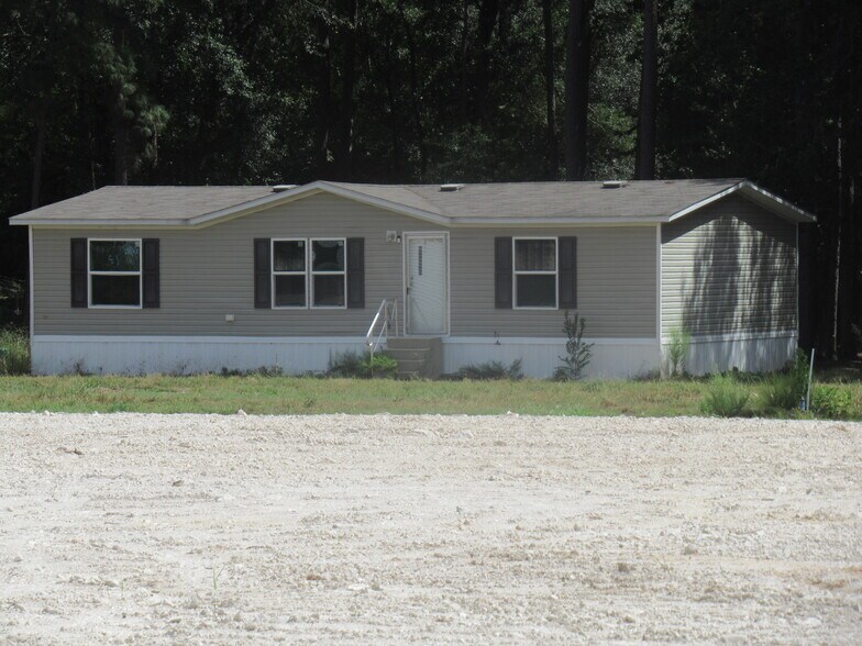 More Photos Of 12211 Carriage Ln, Conroe Land For Lease