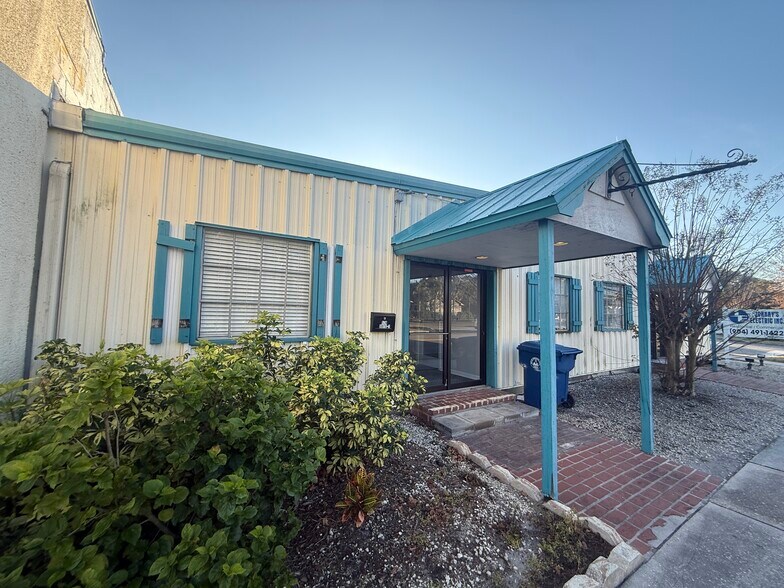 More Photos Of 528 S 8th St, Fernandina Beach Unknown For Lease