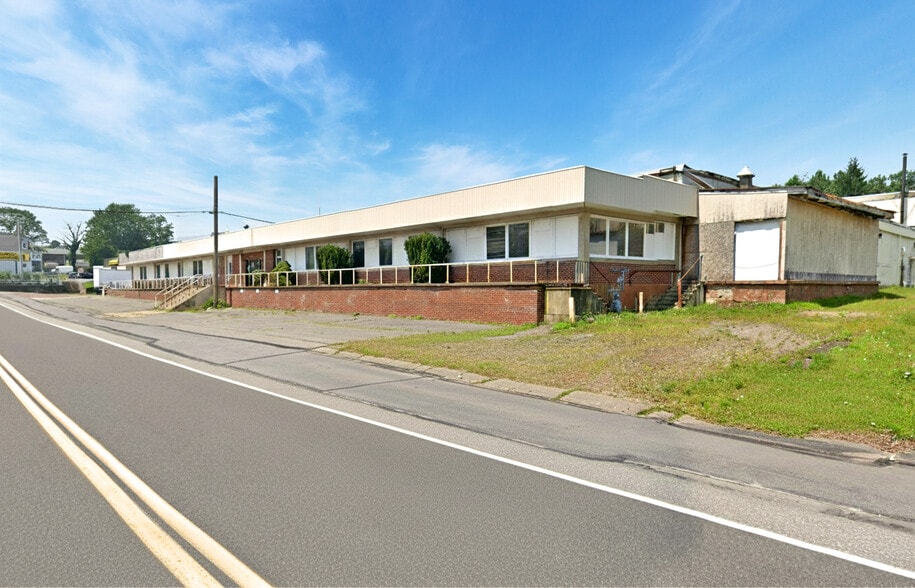 More Photos Of 185 E South St, Freeland Warehouse For Sale