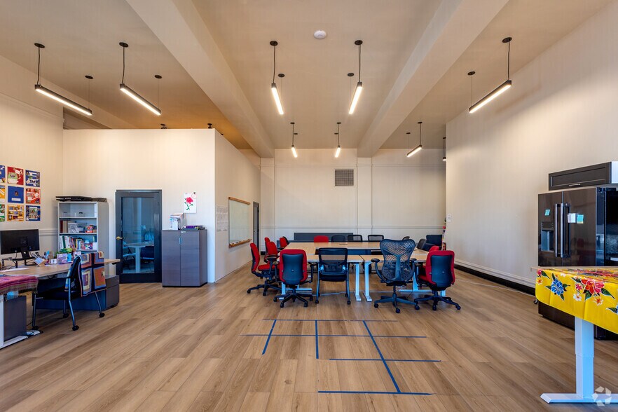 More Photos Of 2940 16th St, San Francisco Loft Creative Space For Lease