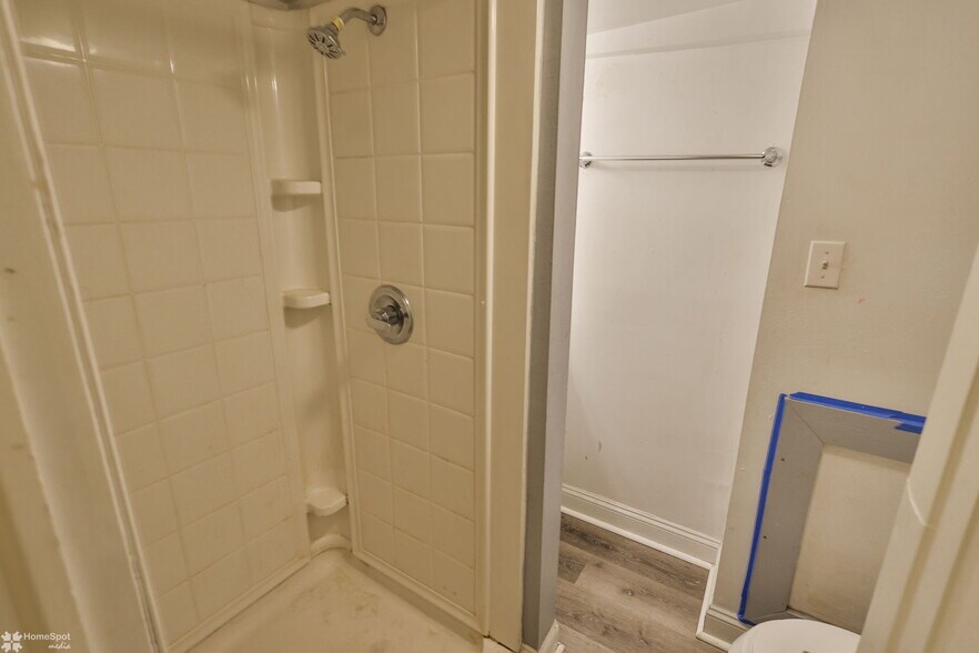 More Photos Of 38 W Central Ave, Bangor Apartments For Sale