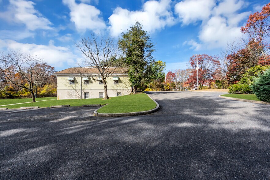 More Photos Of 2807 Hurley Pond Rd, Wall Township Office For Sale