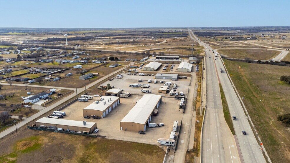 More Photos Of 11525 US-380, Krum Industrial For Lease