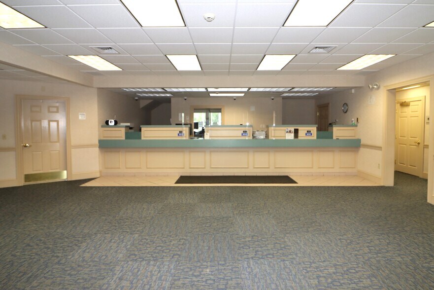 More Photos Of 355 Main St, Gorham Office For Sale