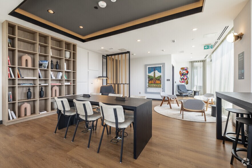 More Photos Of 300 Mcrae Av, Ottawa Apartments For Lease