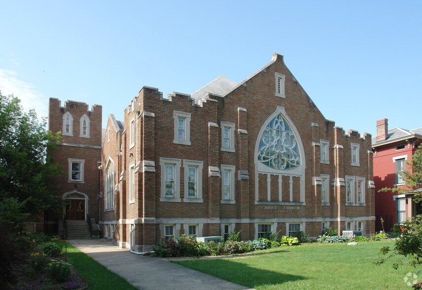 Primary Photo Of 43 W 4th Ave, Columbus Religious Facility For Sale