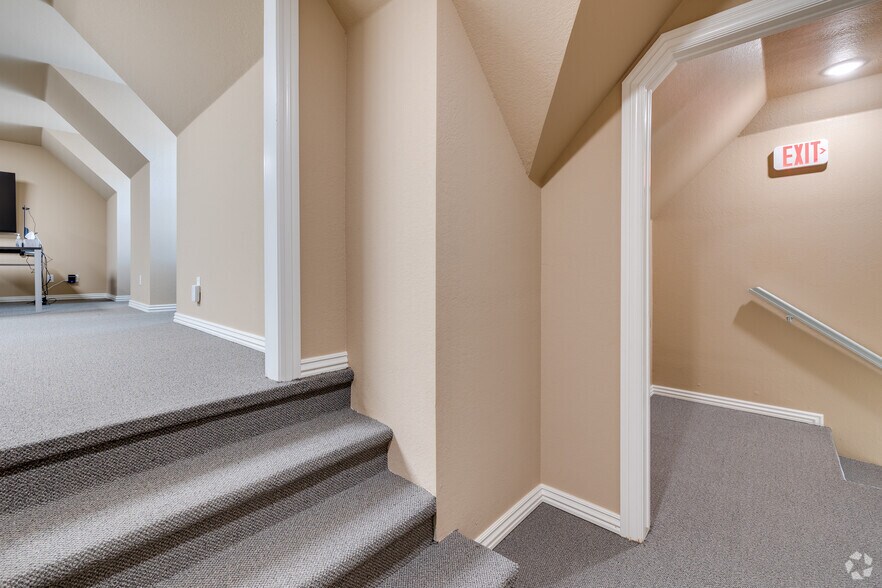 More Photos Of 8813 N 145th East Ave, Owasso Office Residential For Sale