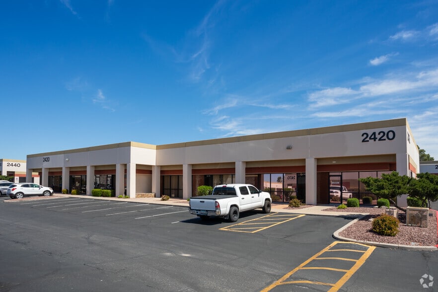 Primary Photo Of 2420 W Ruthrauff Rd, Tucson Showroom For Lease