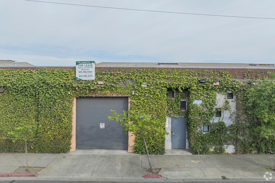 More Photos Of 1850 Campbell St, Oakland Light Distribution For Lease