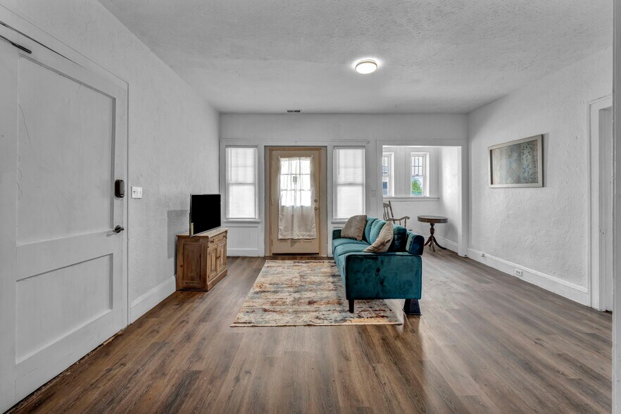 More Photos Of 18614 St Clair, Cleveland Apartments For Sale