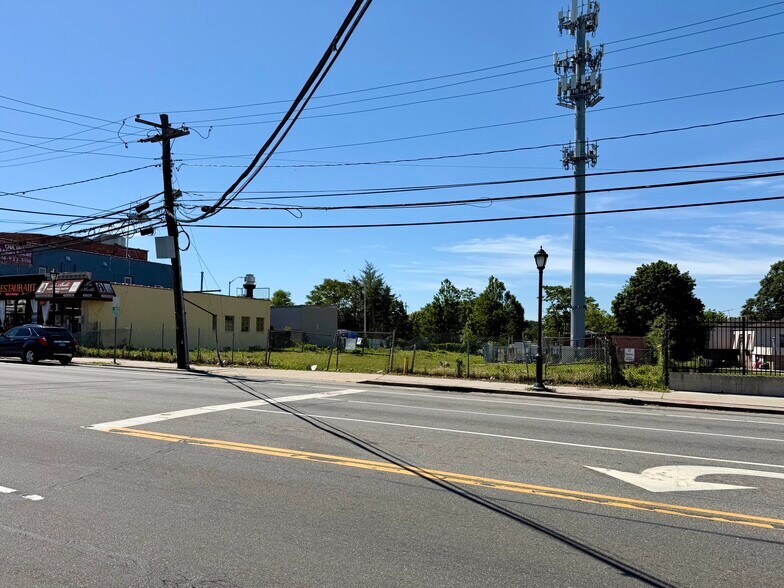 More Photos Of 443 Hempstead Tpke, Elmont Land For Sale