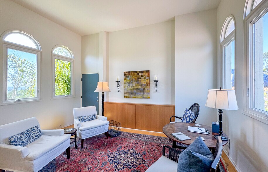 More Photos Of 1165 Coast Village Rd, Montecito Office For Lease