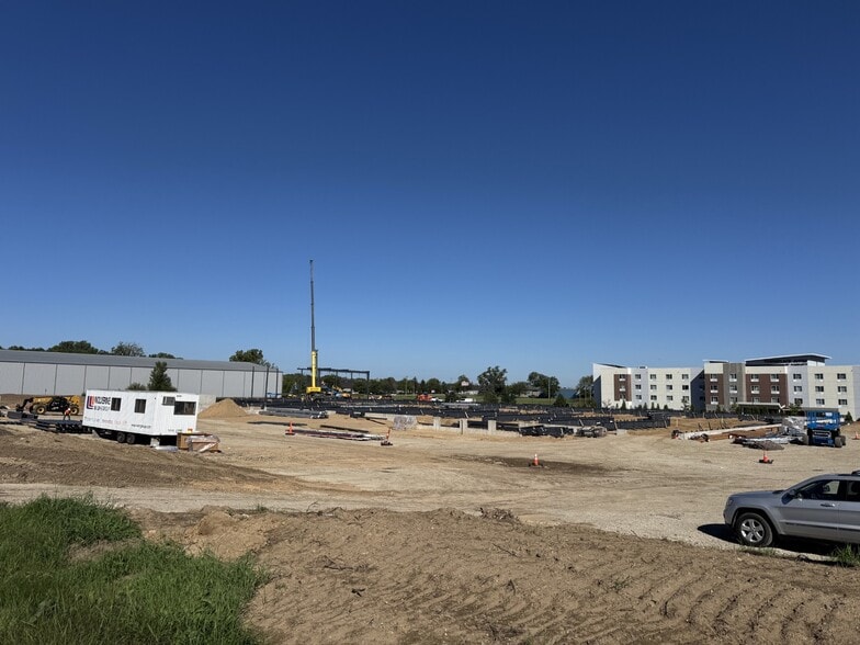More Photos Of 5920 Clyde Park Ave SW, Wyoming Industrial For Lease