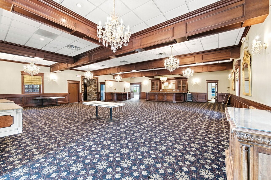 More Photos Of 61 Saint Mihiel Dr, Delran Marina For Sale