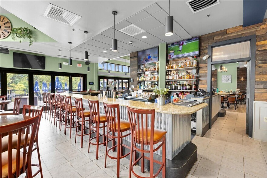 More Photos Of 1067 Totem Rd, Bensalem General Retail For Sale