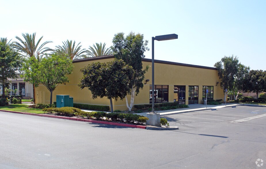 More Photos Of 8915-8985 Mira Mesa Blvd, San Diego Unknown For Lease