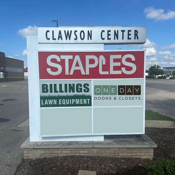 More Photos Of 1219 W 14 Mile Rd, Clawson Land For Lease