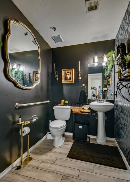 More Photos Of 1765 E Villa Dr, Cottonwood Office For Sale