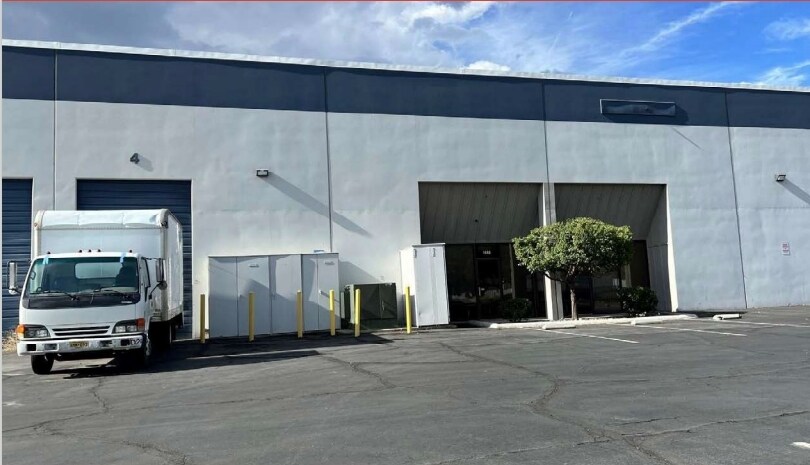 More Photos Of 1480-1498 Kleppe Ln, Sparks Warehouse For Lease