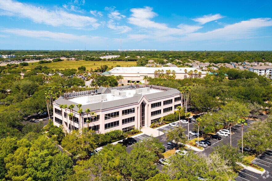 More Photos Of 301 N Cattlemen Rd, Sarasota Office For Lease